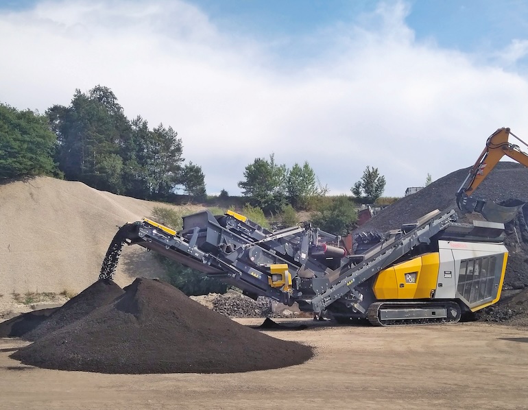 Keestrack R3e Electric Mobile Tracked Impact Crusher